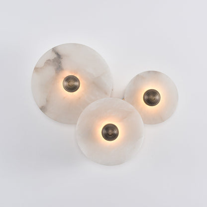 Nayra Alabaster Wall Lamp - Elegant Design with Adjustable Light Direc