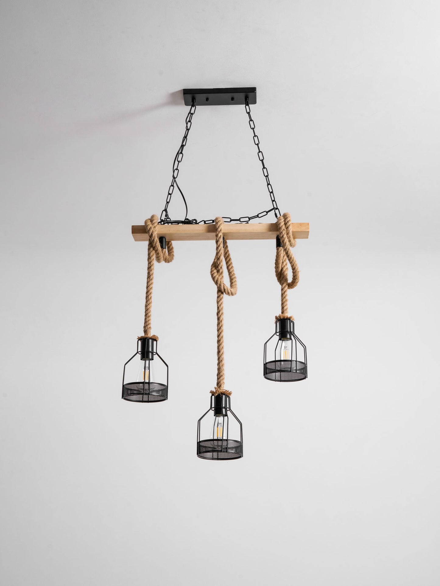 Rustic Wooden Chandelier with Adjustable Height and Energy-Efficient L
