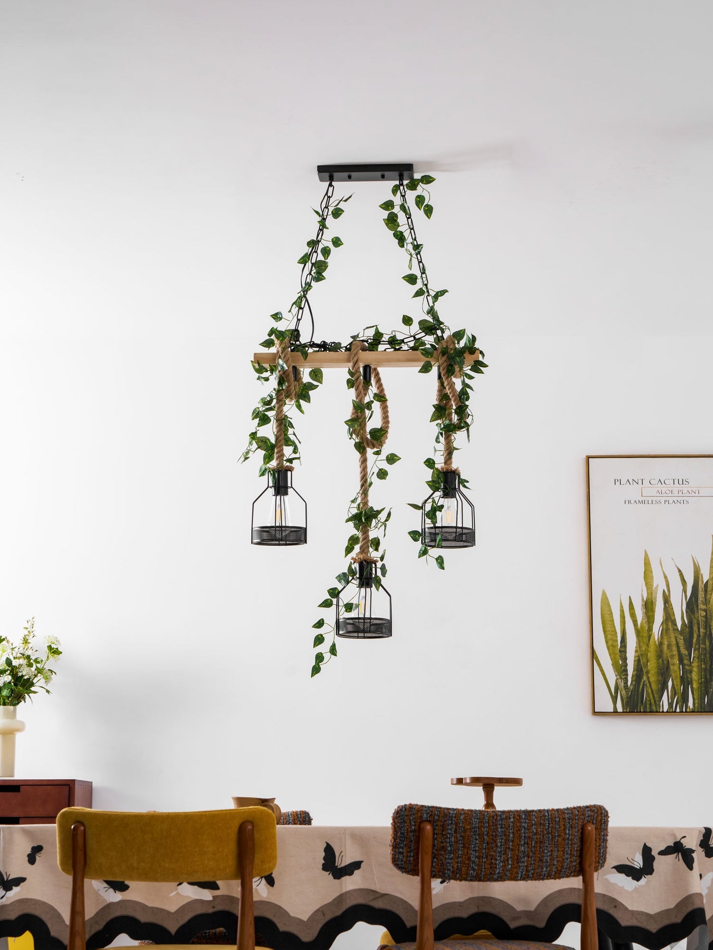 Rustic Wooden Chandelier with Adjustable Height and Energy-Efficient L