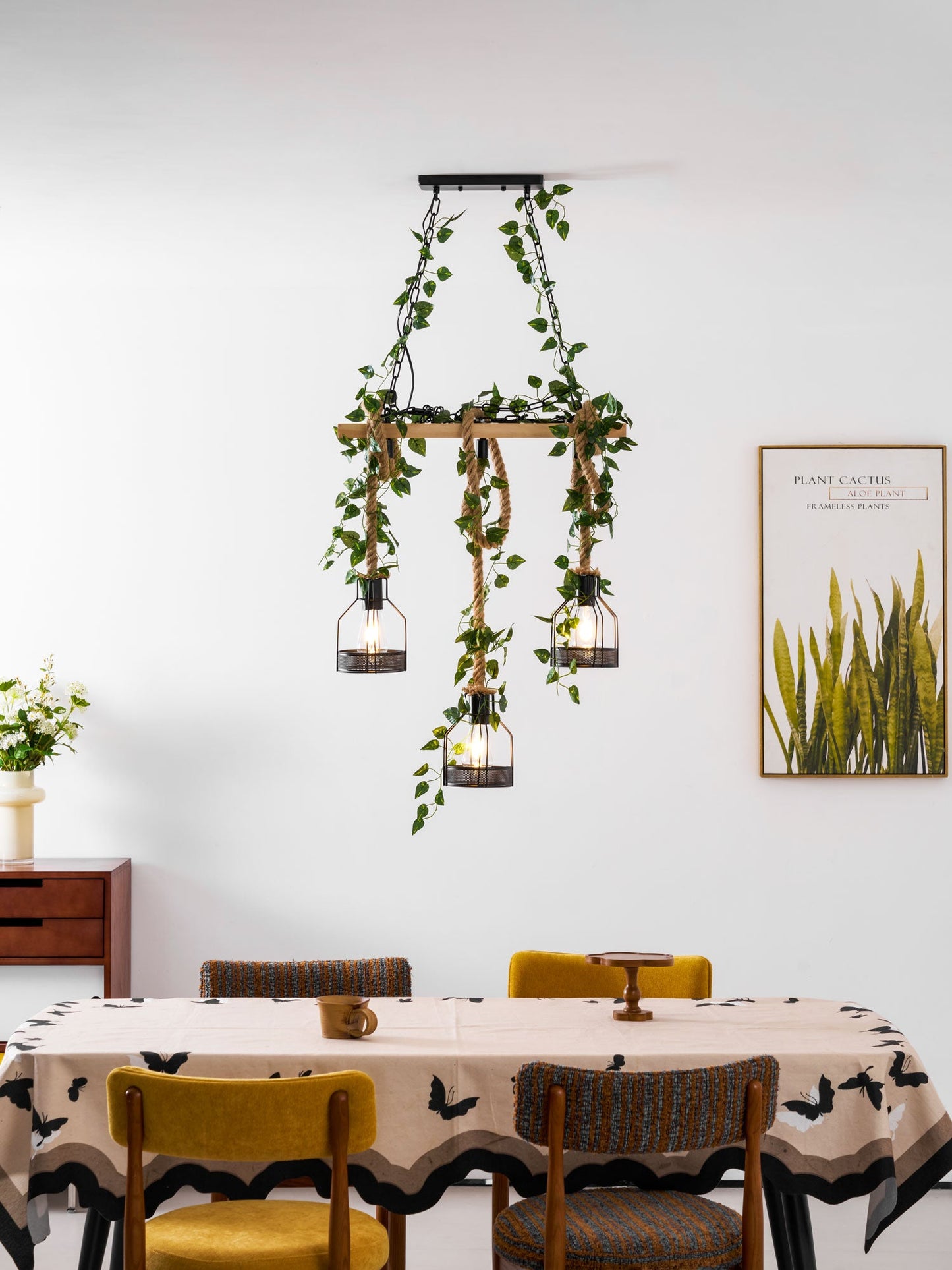 Rustic Wooden Chandelier with Adjustable Height and Energy-Efficient L