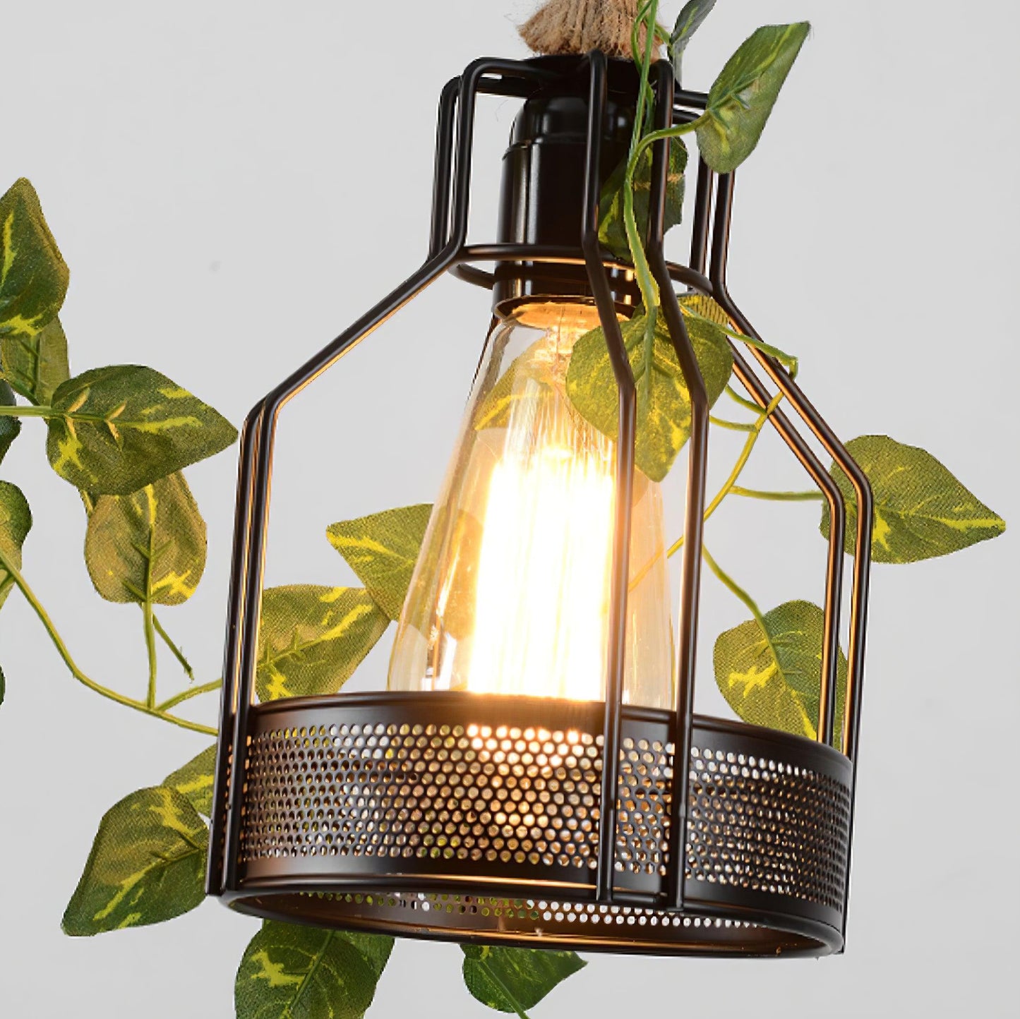 Rustic Wooden Chandelier with Adjustable Height and Energy-Efficient L