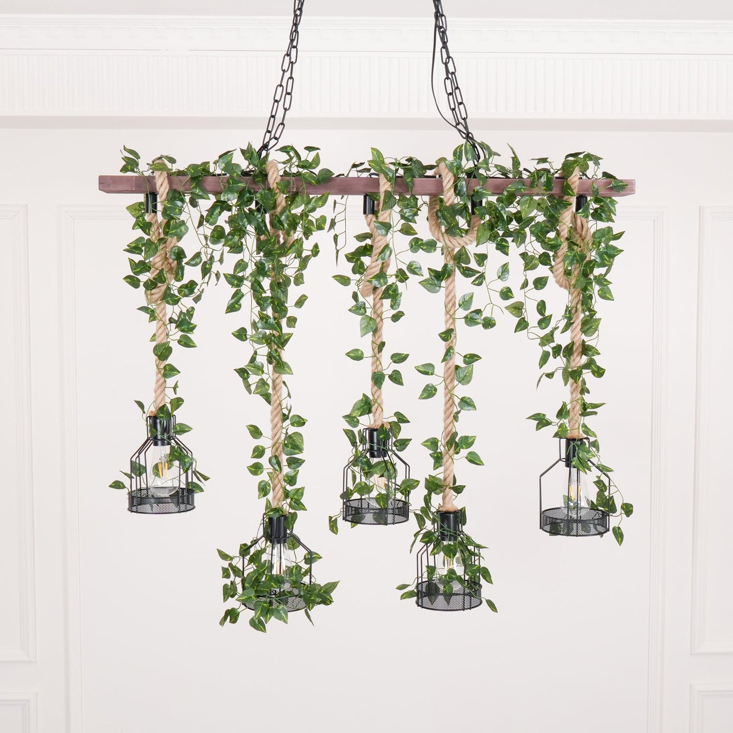 Rustic Wooden Chandelier with Adjustable Height and Energy-Efficient L