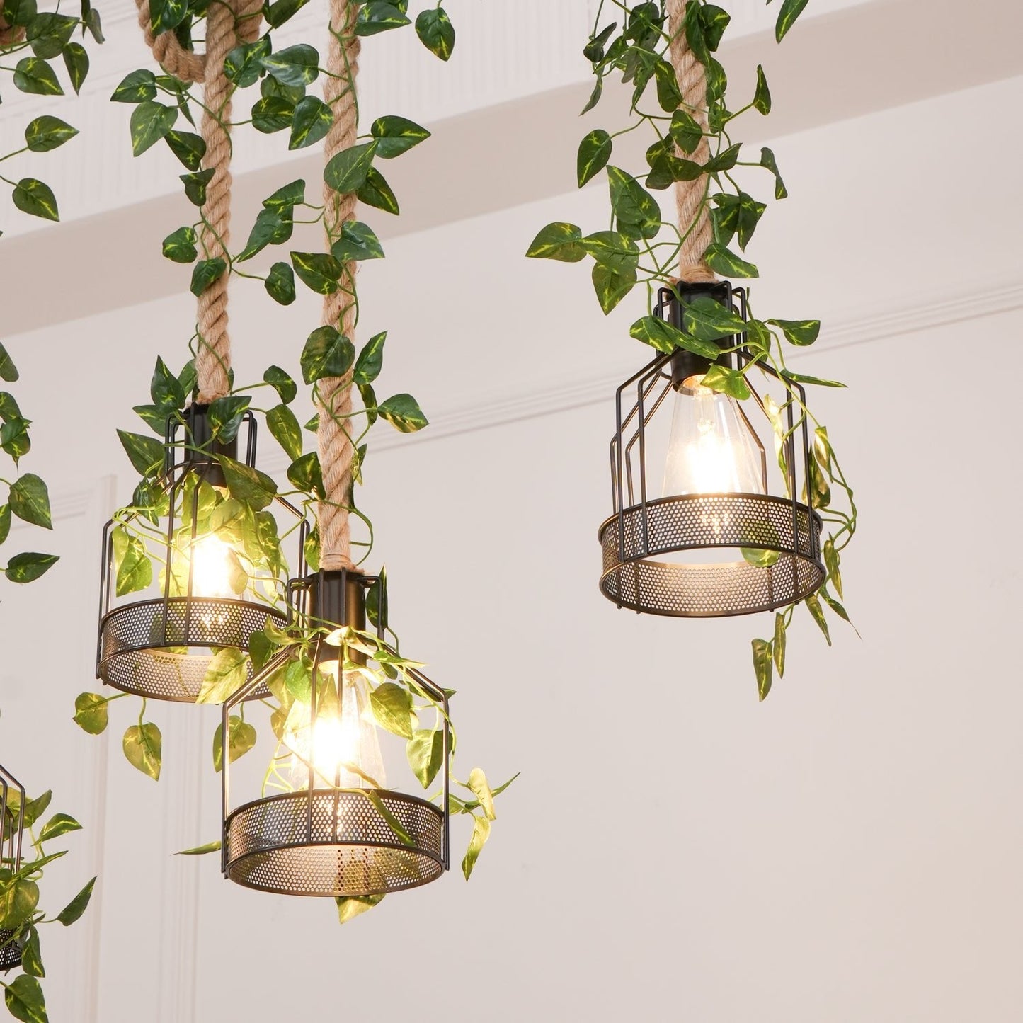 Rustic Wooden Chandelier with Adjustable Height and Energy-Efficient L