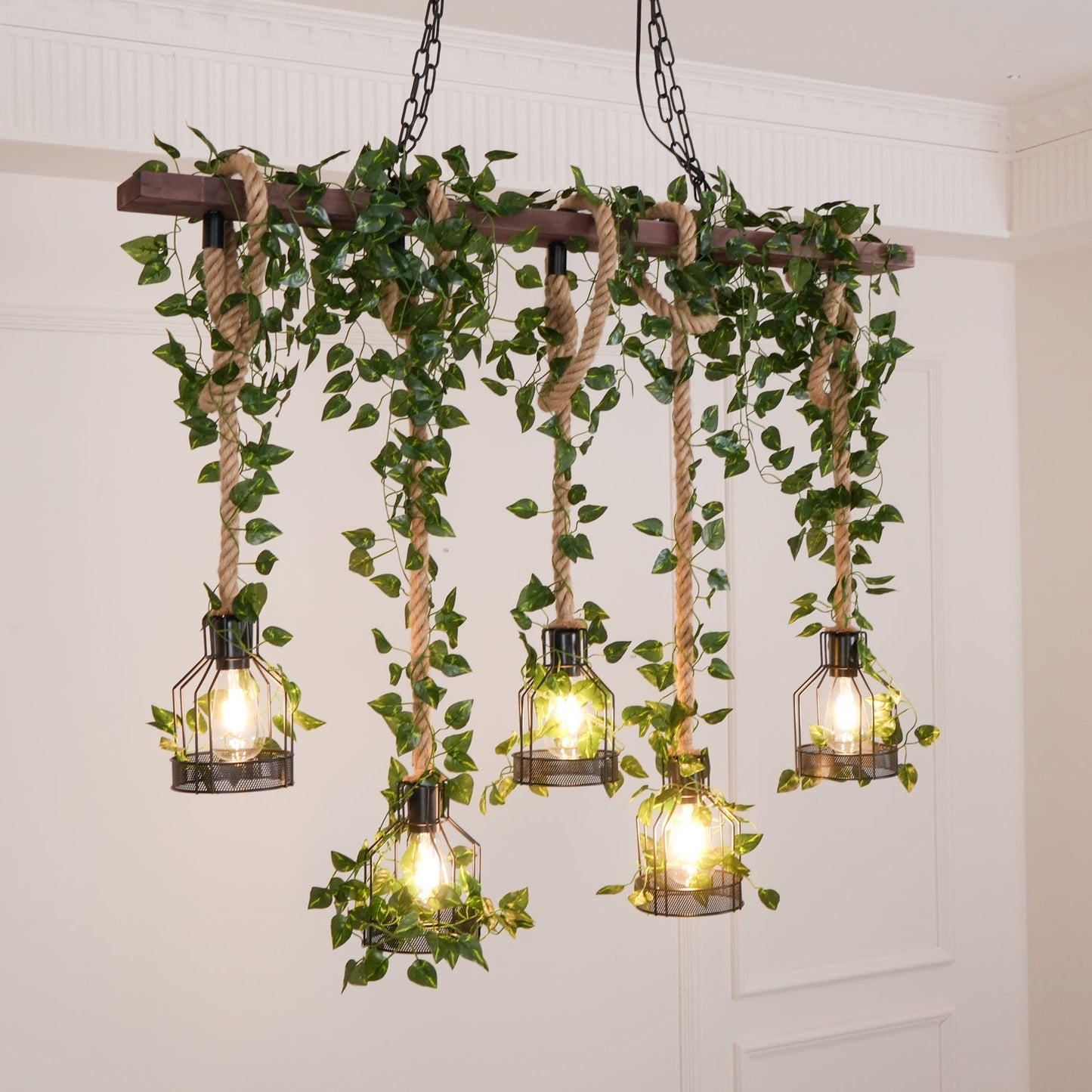 Rustic Wooden Chandelier with Adjustable Height and Energy-Efficient L
