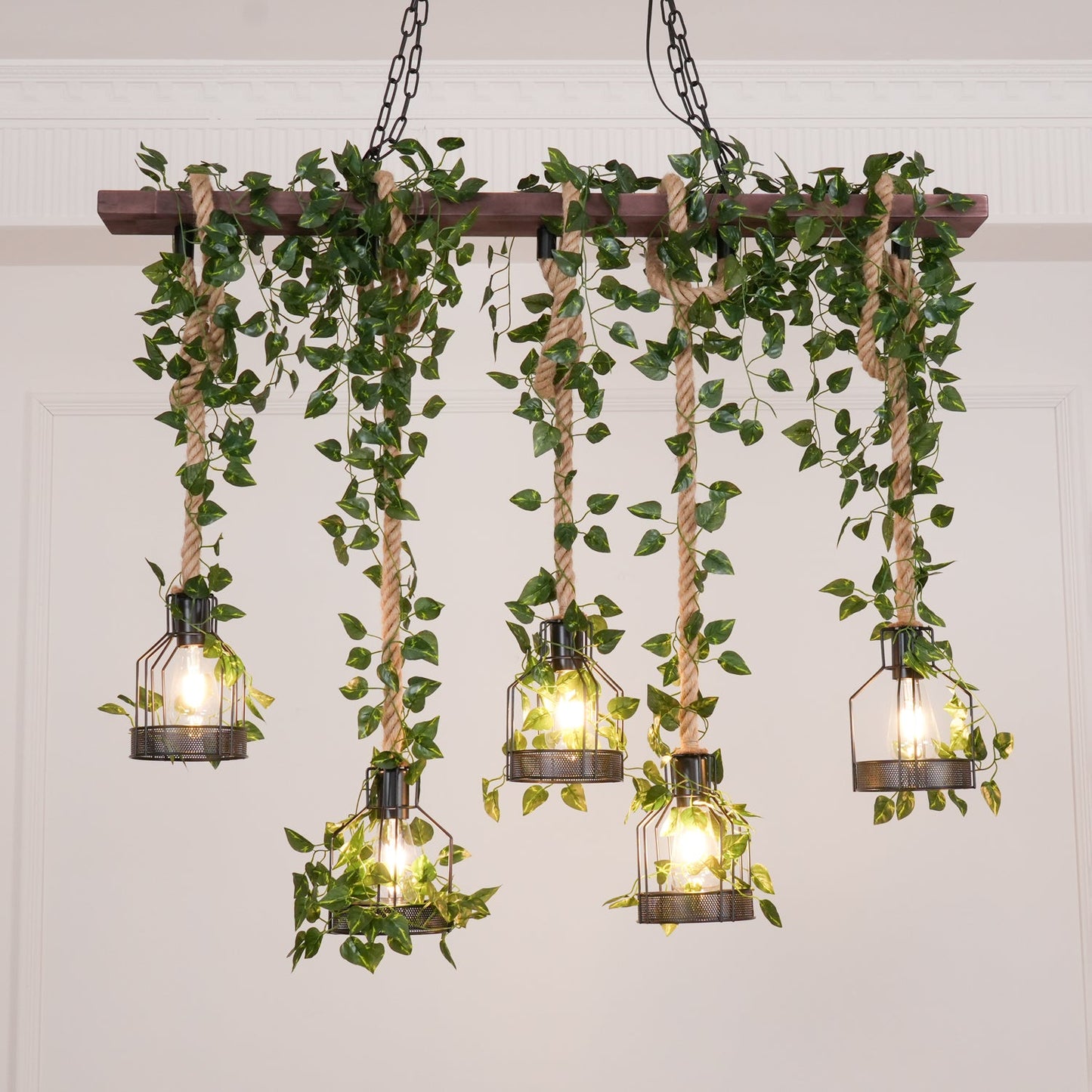 Rustic Wooden Chandelier with Adjustable Height and Energy-Efficient L