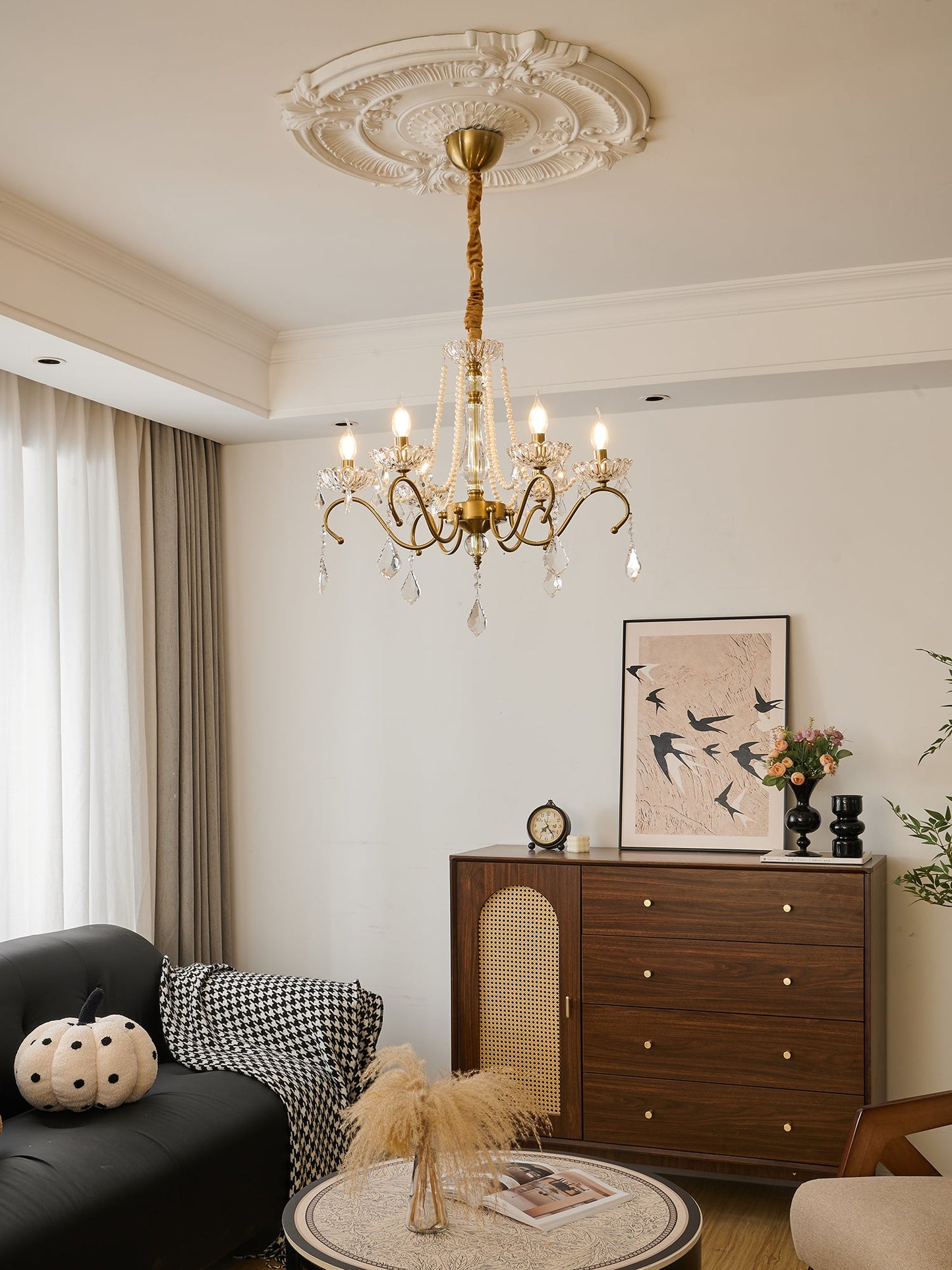 Elegant Sapphire Crystal Chandelier with Adjustable Brightness & Dimma