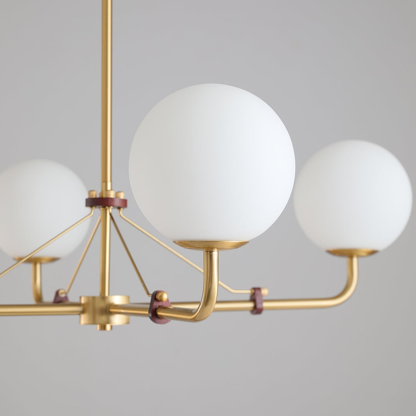 Savanna Chandelier - Elegant Lighting Fixture with Adjustable Height a