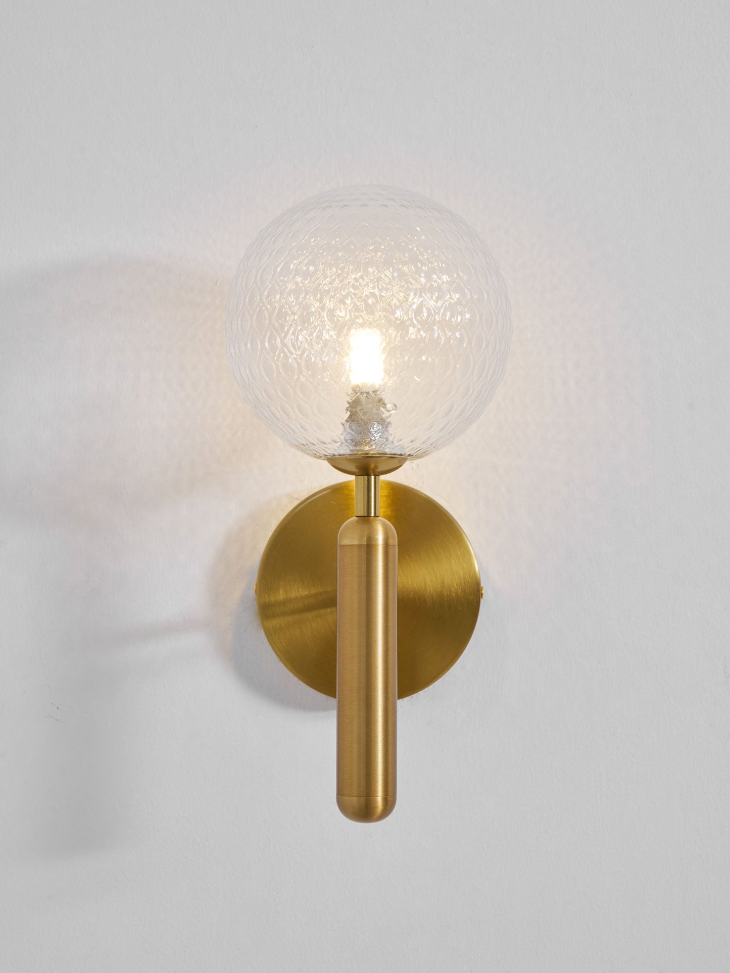 Scandiluxe Wall Light - Modern Design, Adjustable Brightness, Energy E