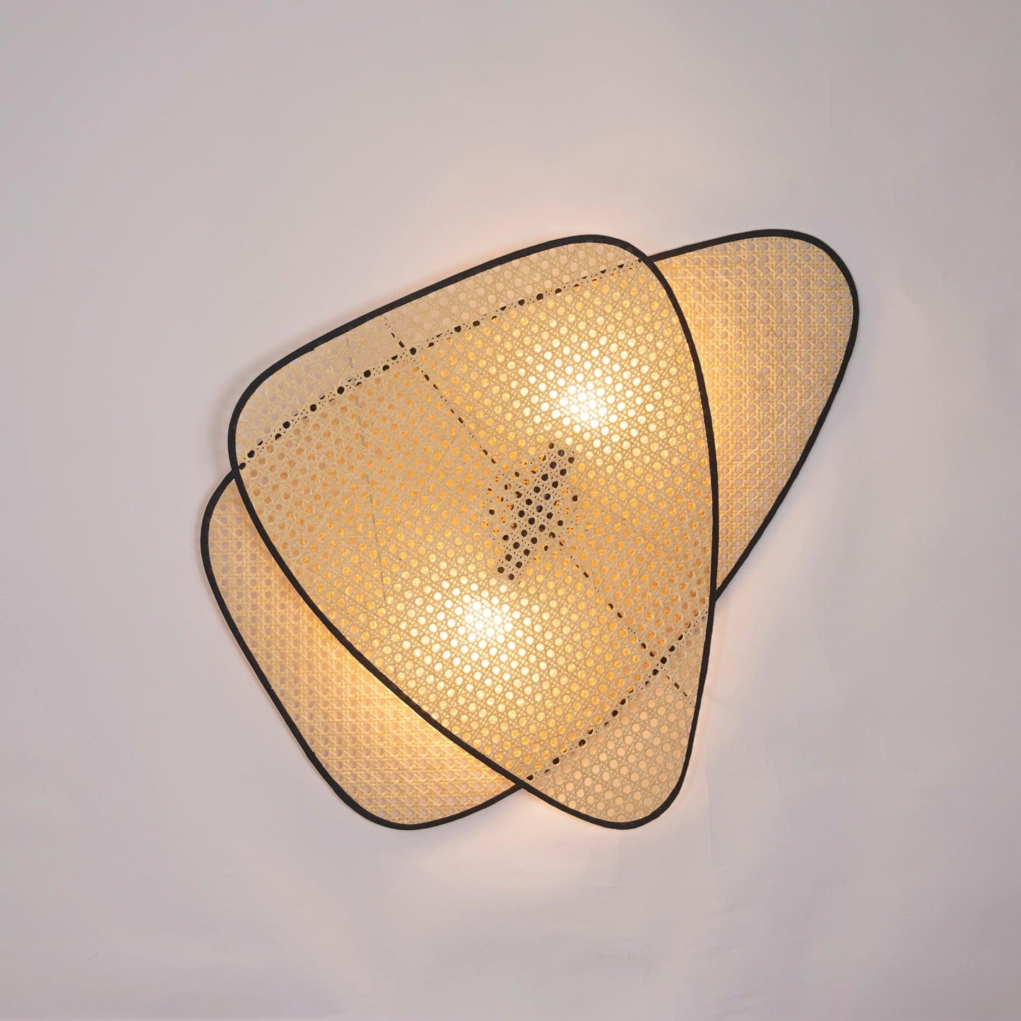 Screen Cannage Sconce - Elegant Wall Light with Adjustable Brightness