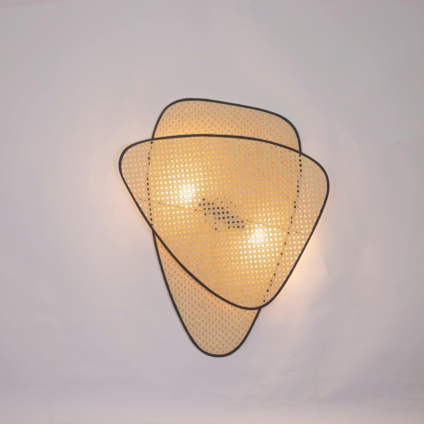 Screen Cannage Sconce - Elegant Wall Light with Adjustable Brightness
