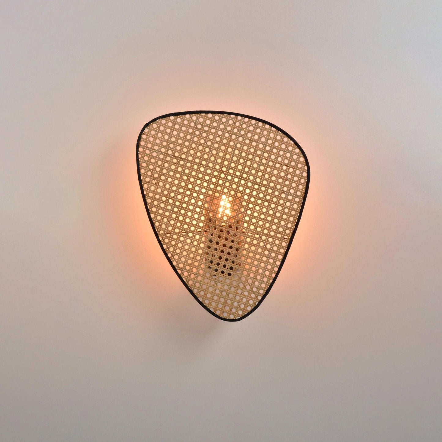 Screen Cannage Sconce - Elegant Wall Light with Adjustable Brightness