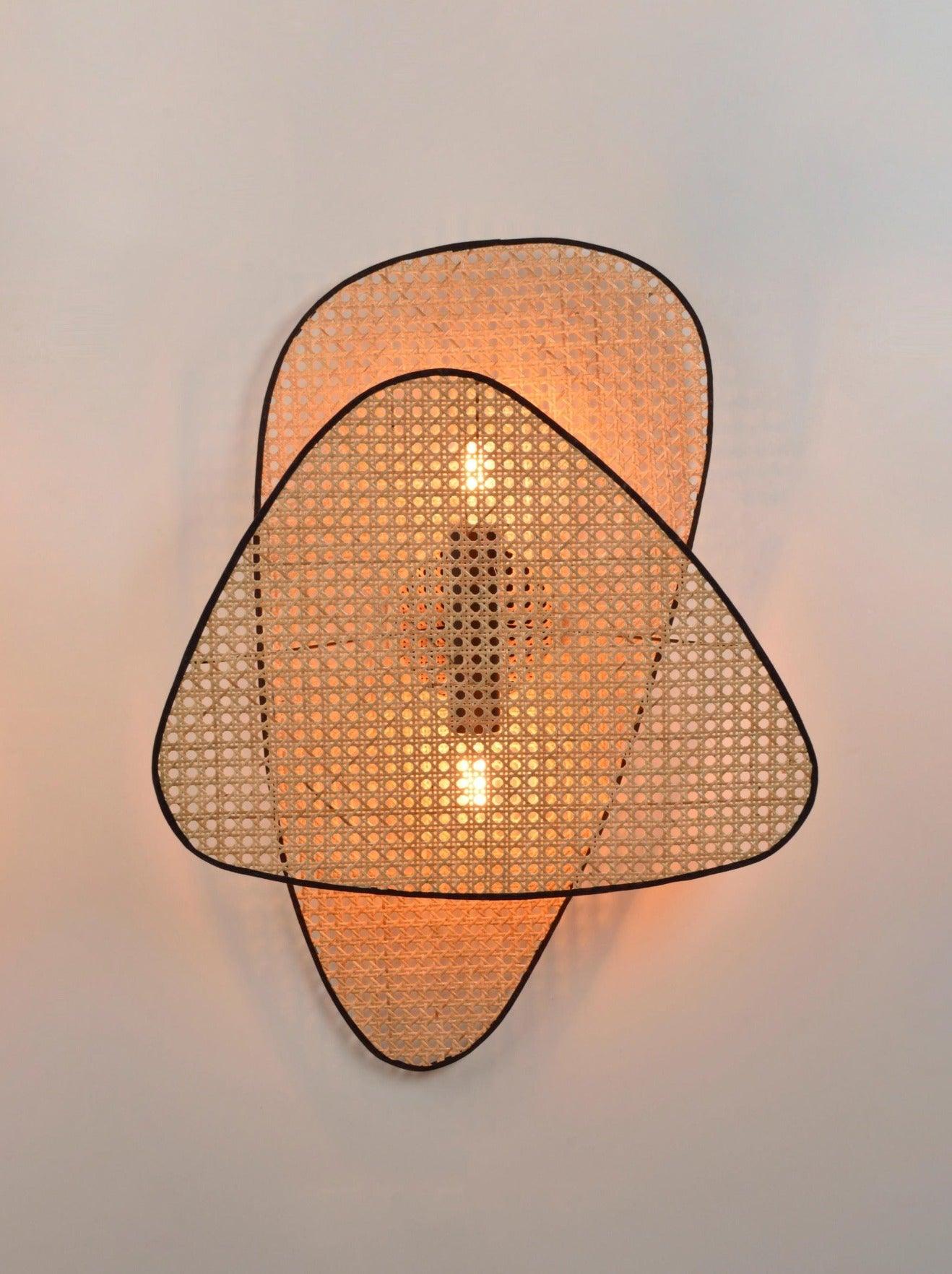 Screen Cannage Sconce - Elegant Wall Light with Adjustable Brightness