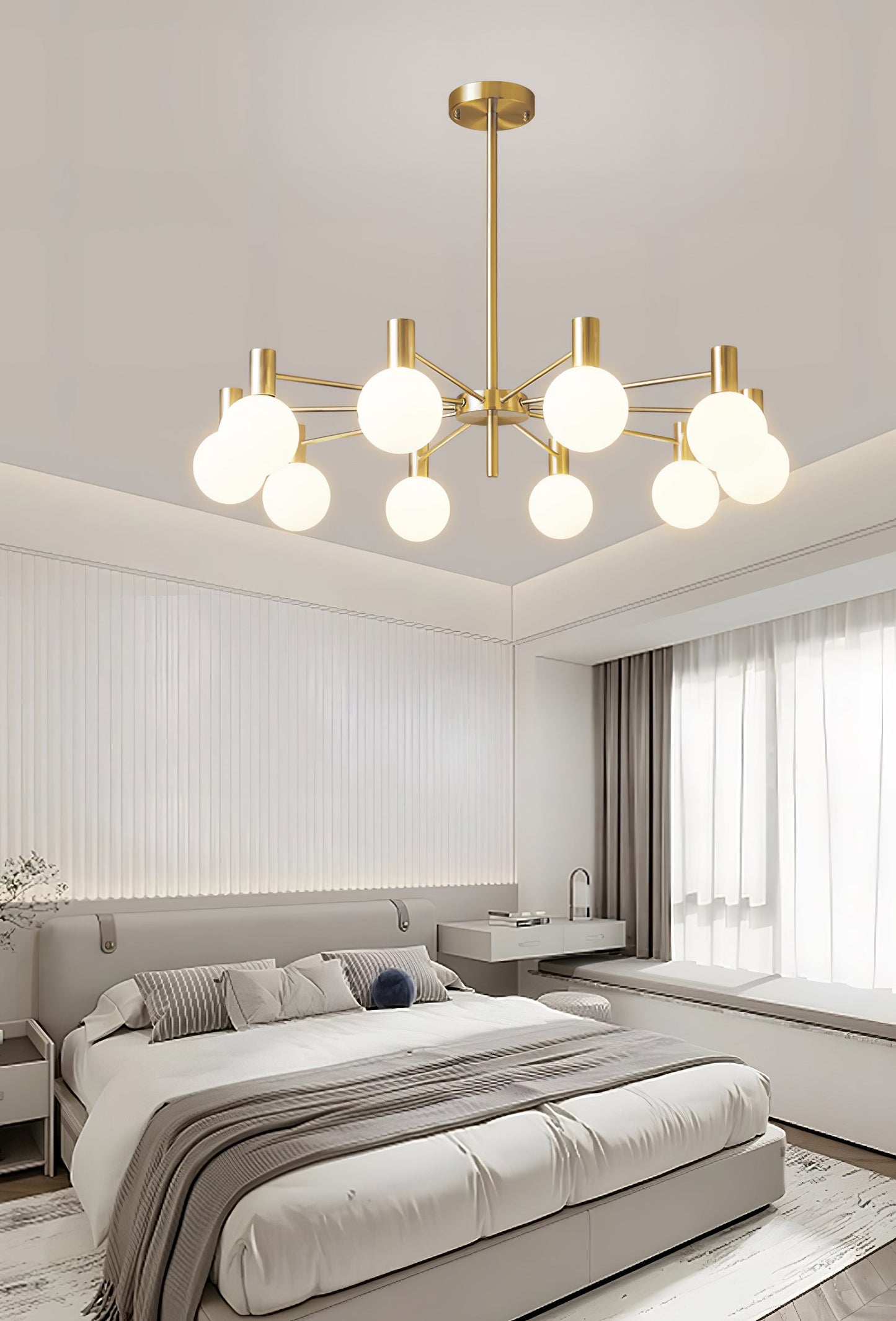 Selva Chandelier - Elegant Lighting Fixture with Adjustable Arms & Cry