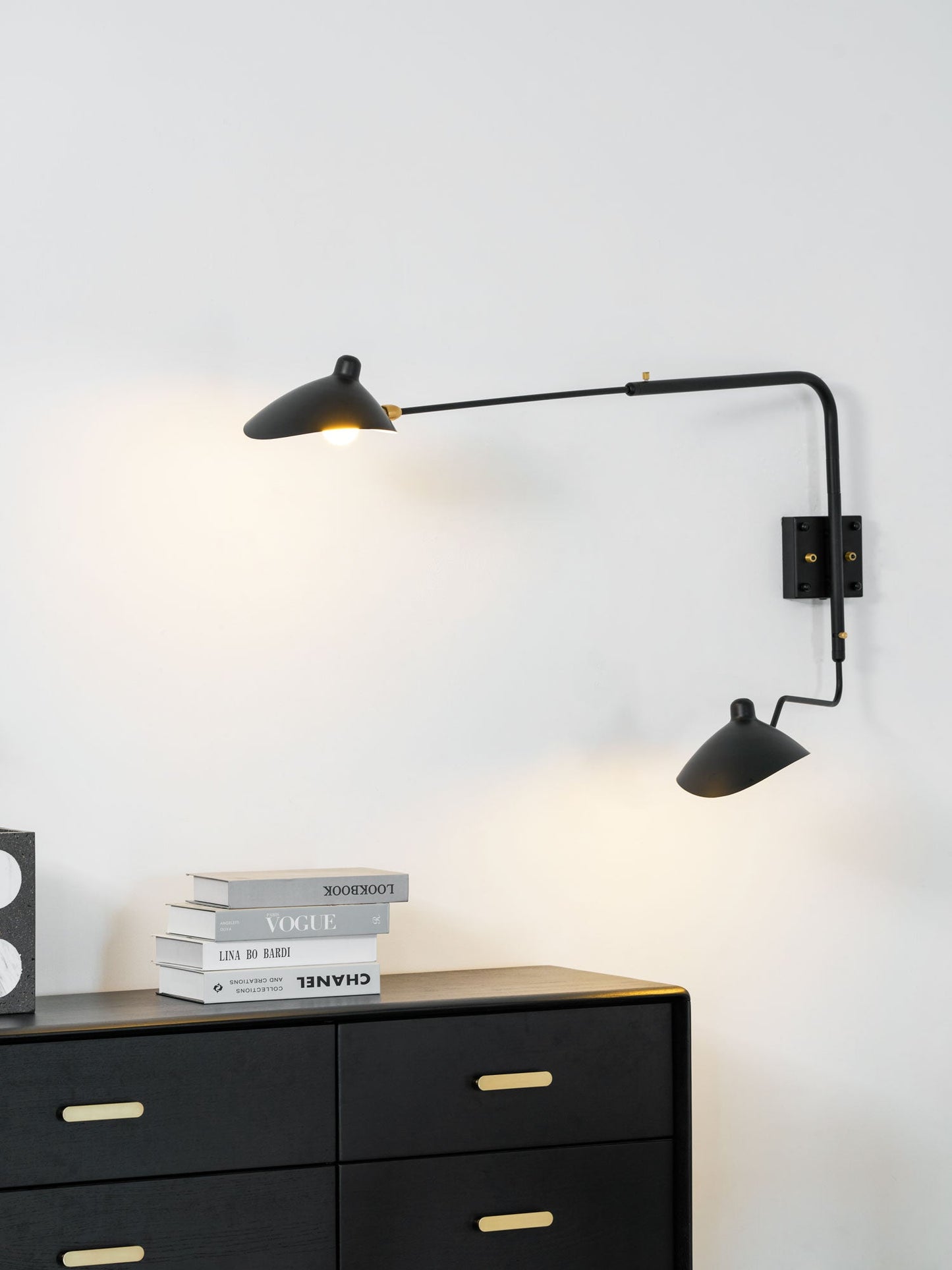 Multi-Arm Spider Wall Sconce - Adjustable Arms, Modern Design