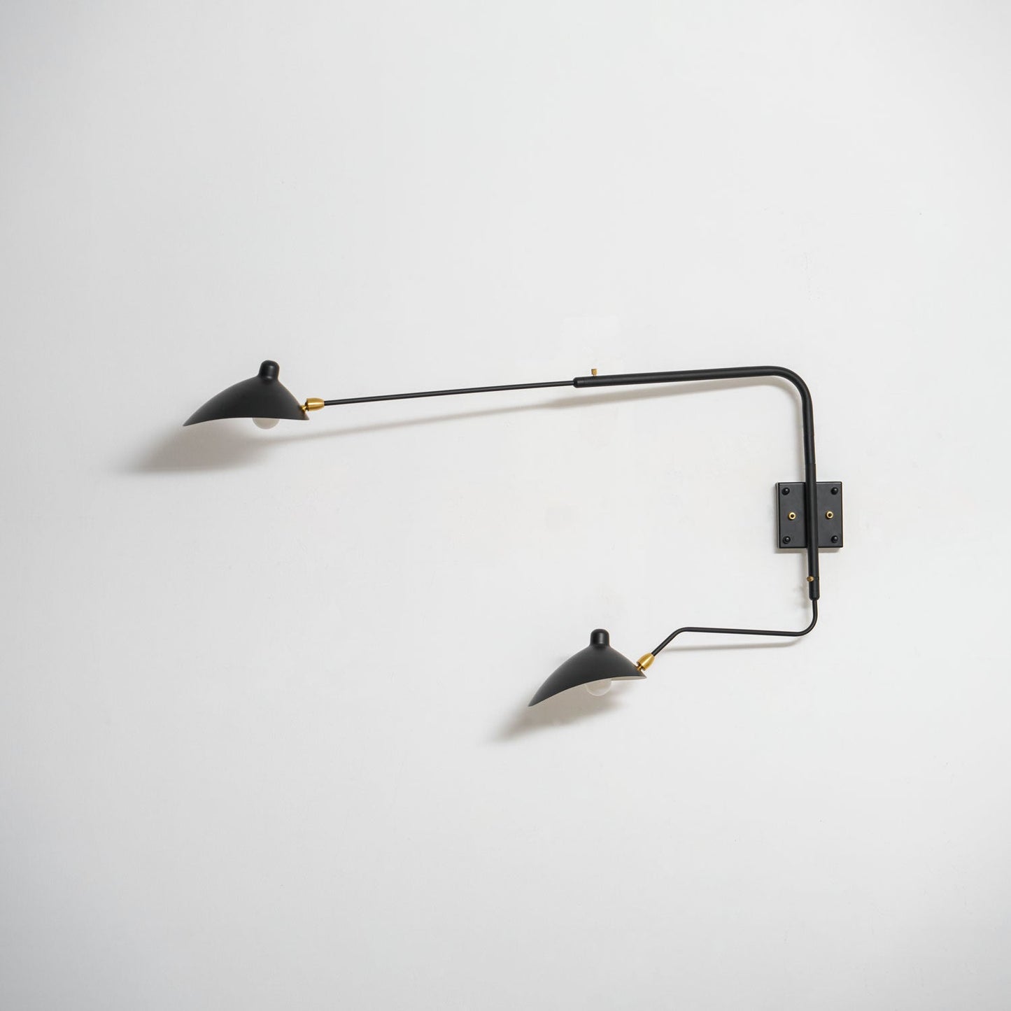 Multi-Arm Spider Wall Sconce - Adjustable Arms, Modern Design