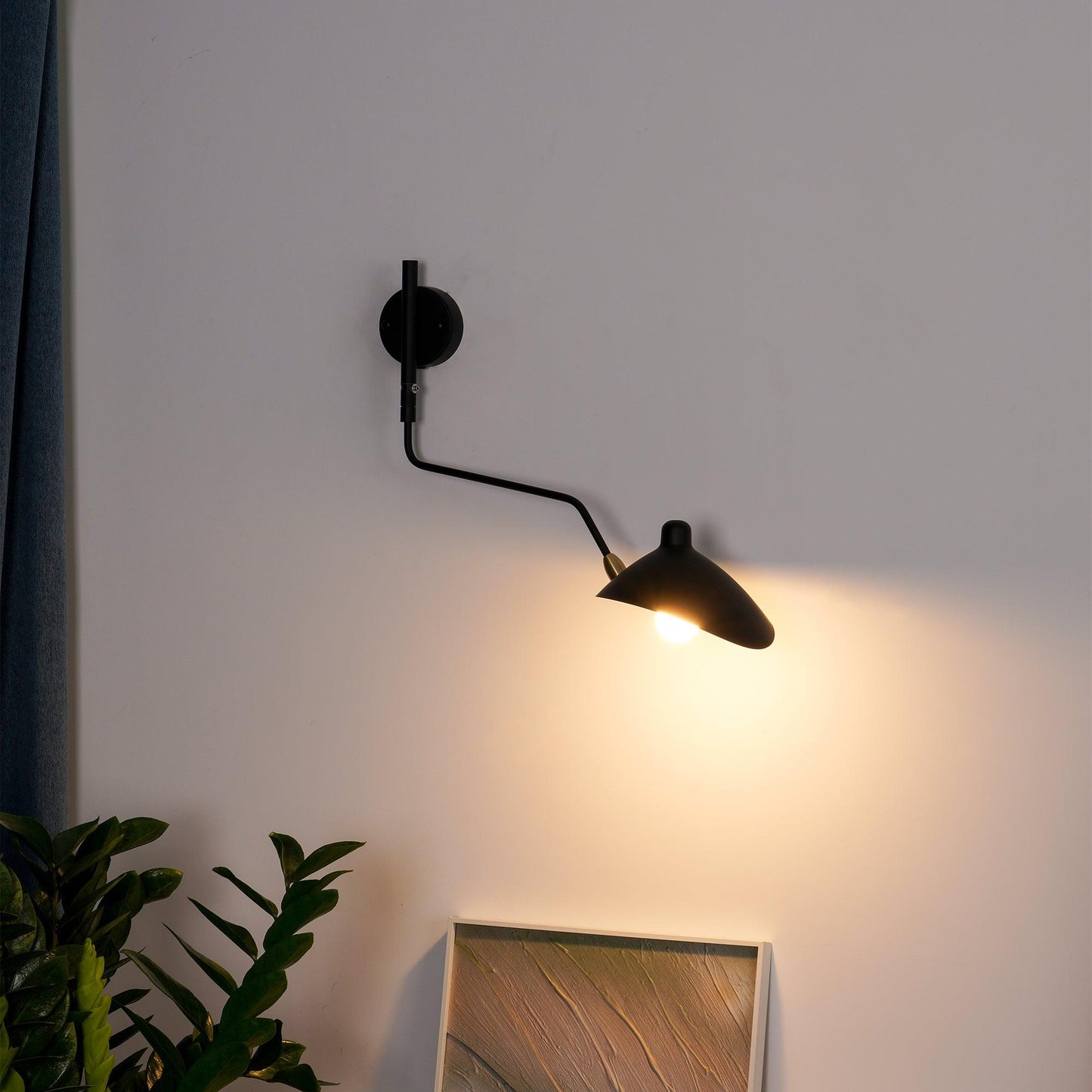 Multi-Arm Spider Wall Sconce - Adjustable Arms, Modern Design