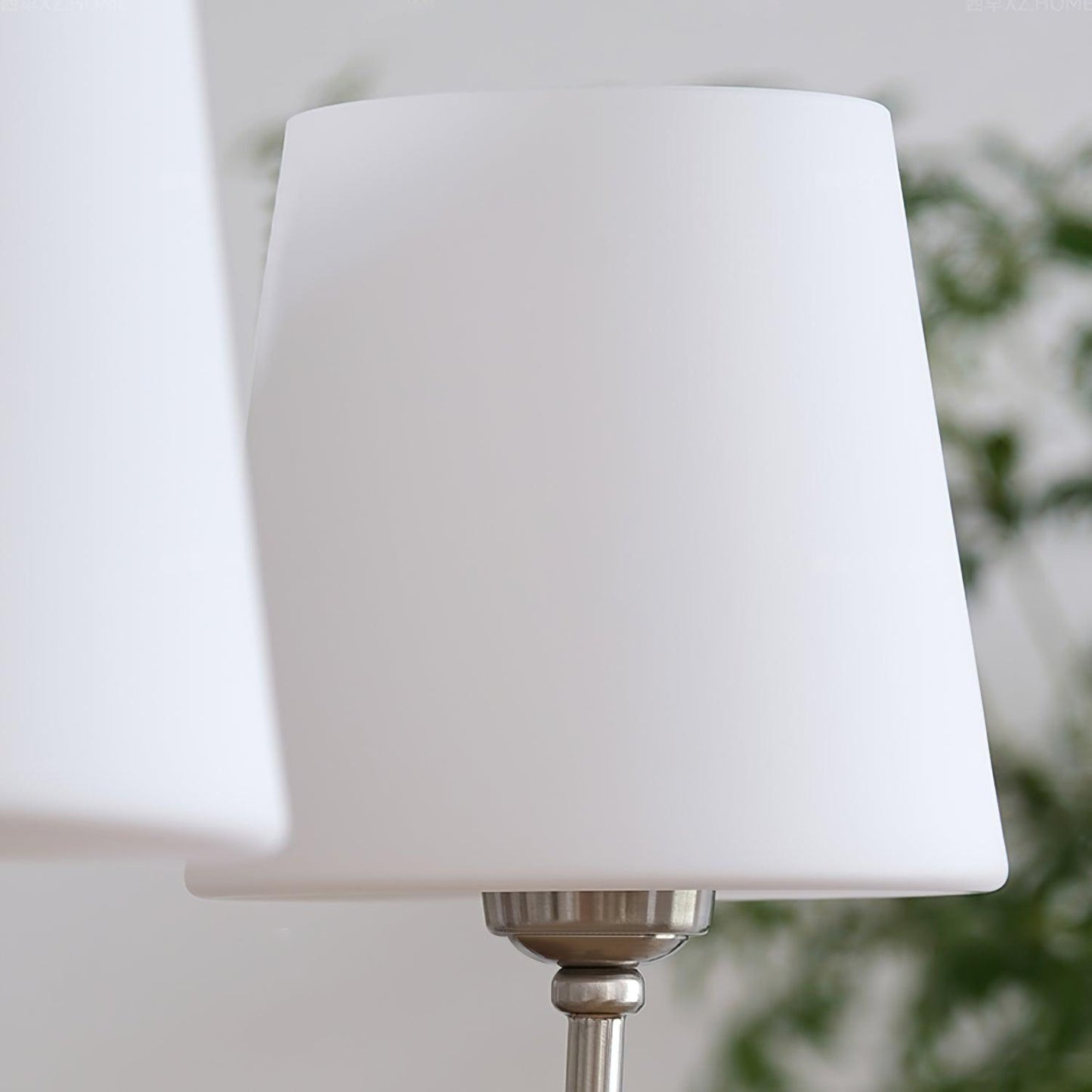 Elegant Shabby Chandelier with Adjustable Height and Vintage Charm