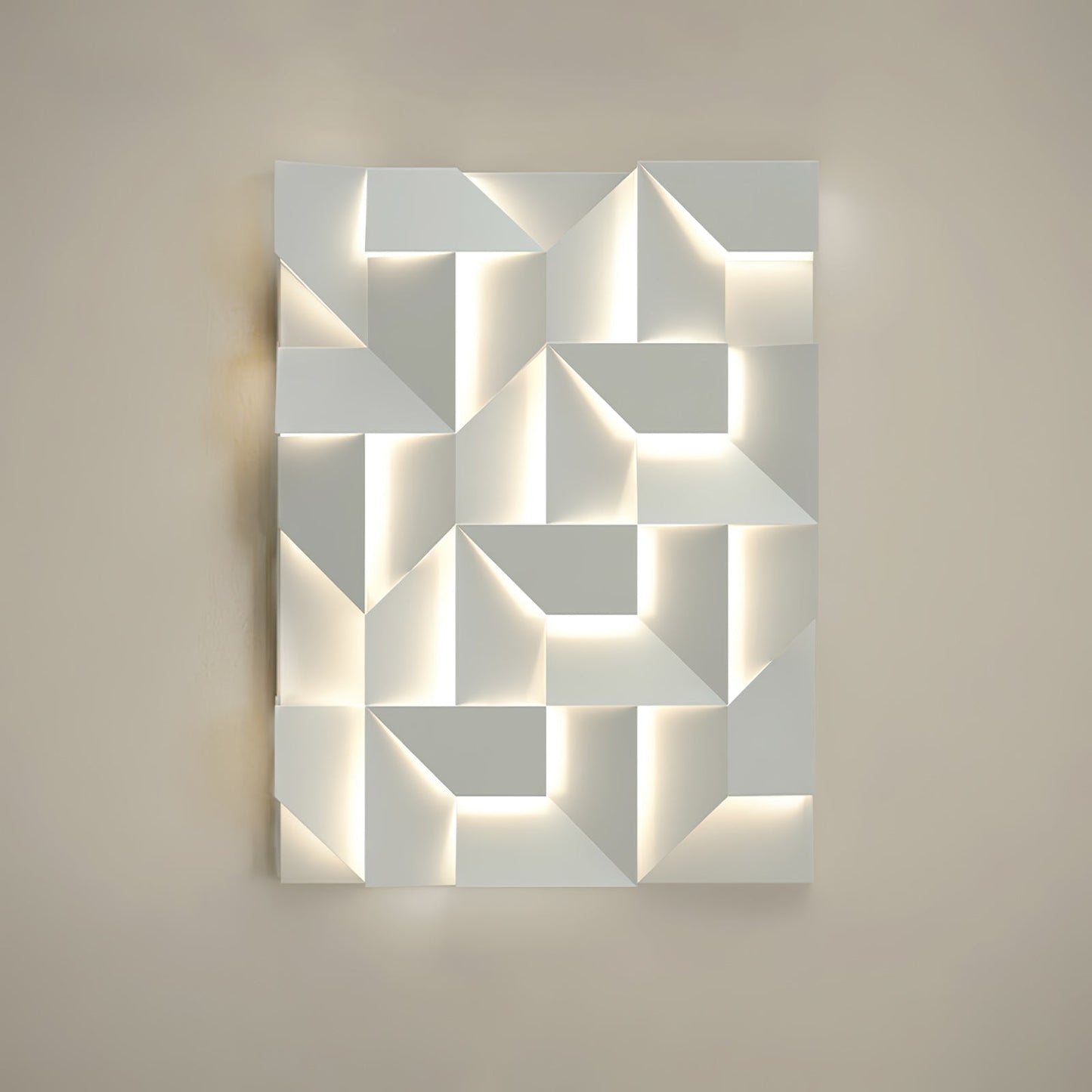 Shadows Grand Sconce - Elegant Wall Light with Adjustable Brightness