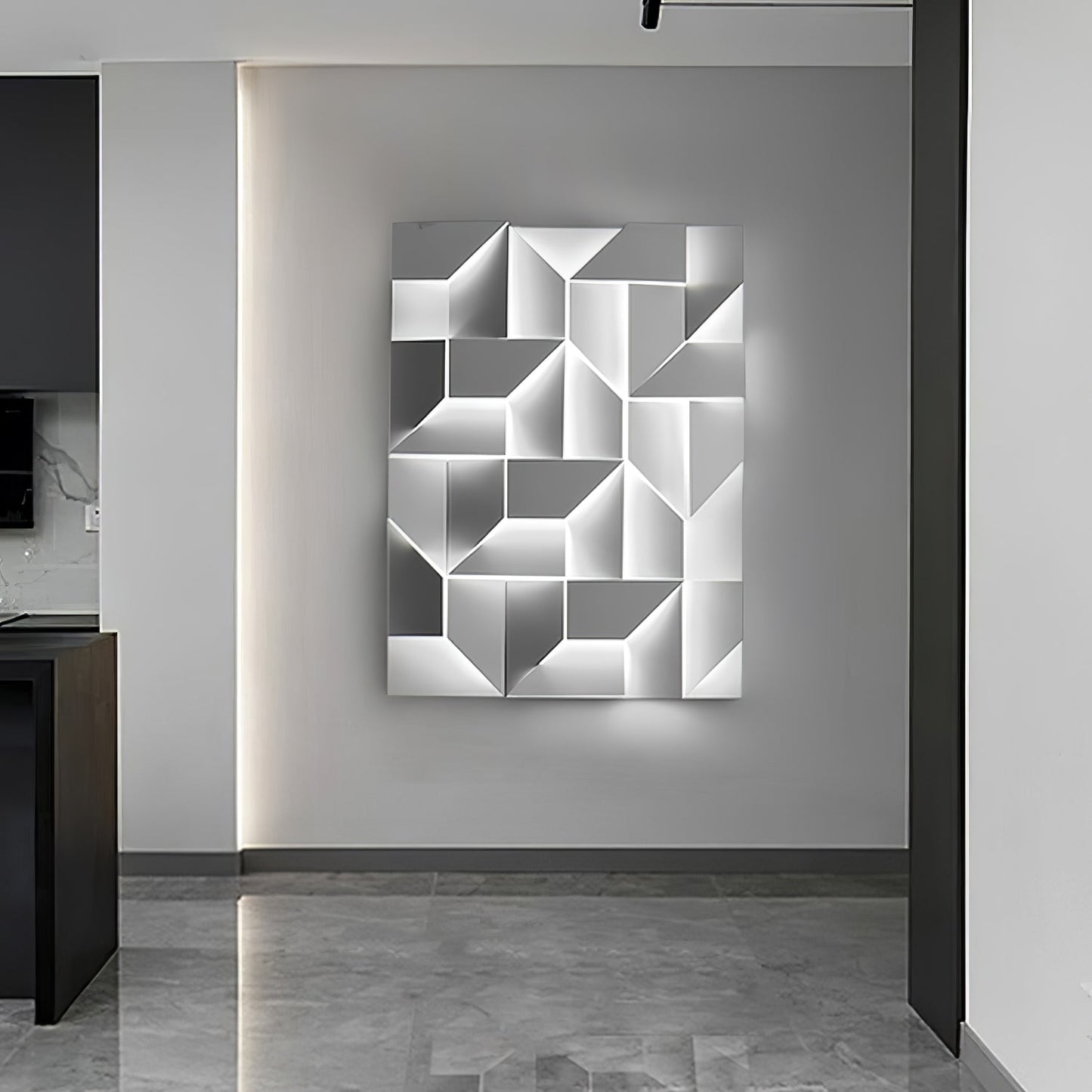 Shadows Grand Sconce - Elegant Wall Light with Adjustable Brightness