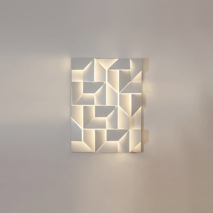 Shadows Grand Sconce - Elegant Wall Light with Adjustable Brightness