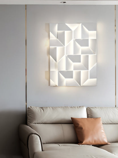 Shadows Grand Sconce - Elegant Wall Light with Adjustable Brightness