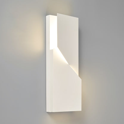 Shadows Grand Sconce - Elegant Wall Light with Adjustable Brightness