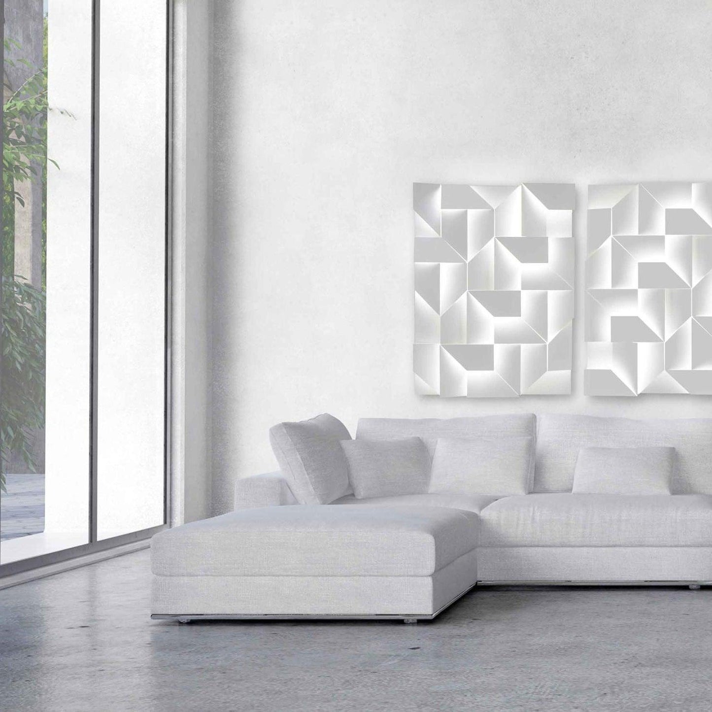 Shadows Grand Sconce - Elegant Wall Light with Adjustable Brightness