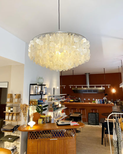 Elegant Round Shell Chandelier with Adjustable Height & Soft Lighting