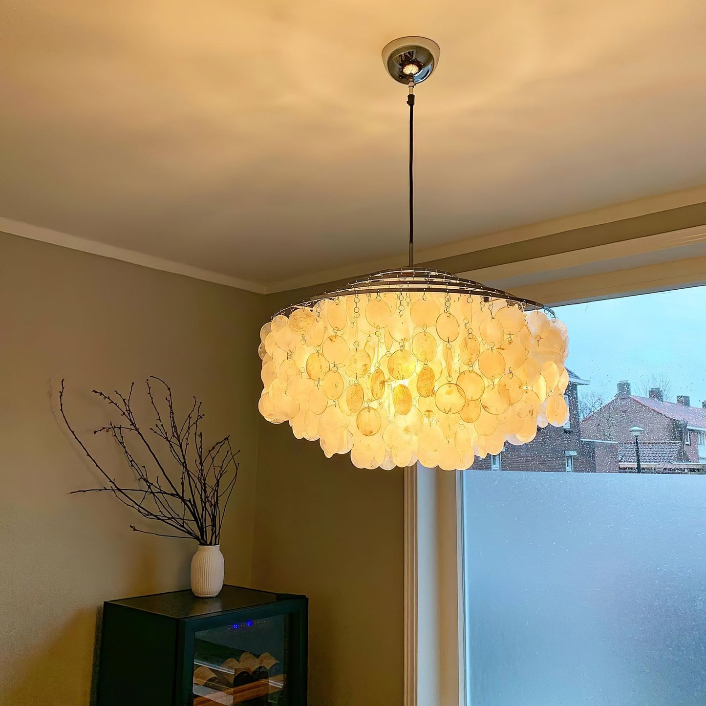 Elegant Round Shell Chandelier with Adjustable Height & Soft Lighting