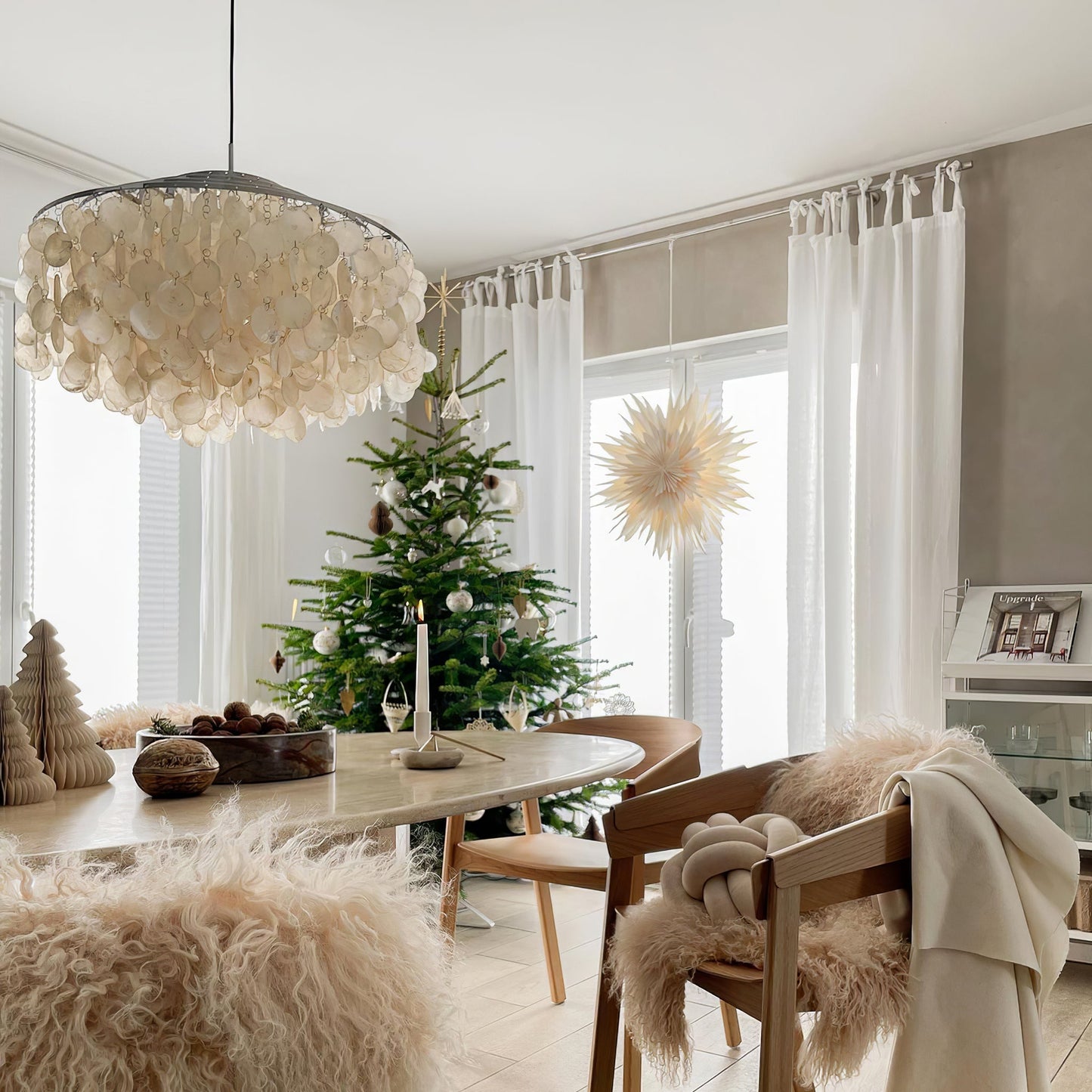 Elegant Round Shell Chandelier with Adjustable Height & Soft Lighting