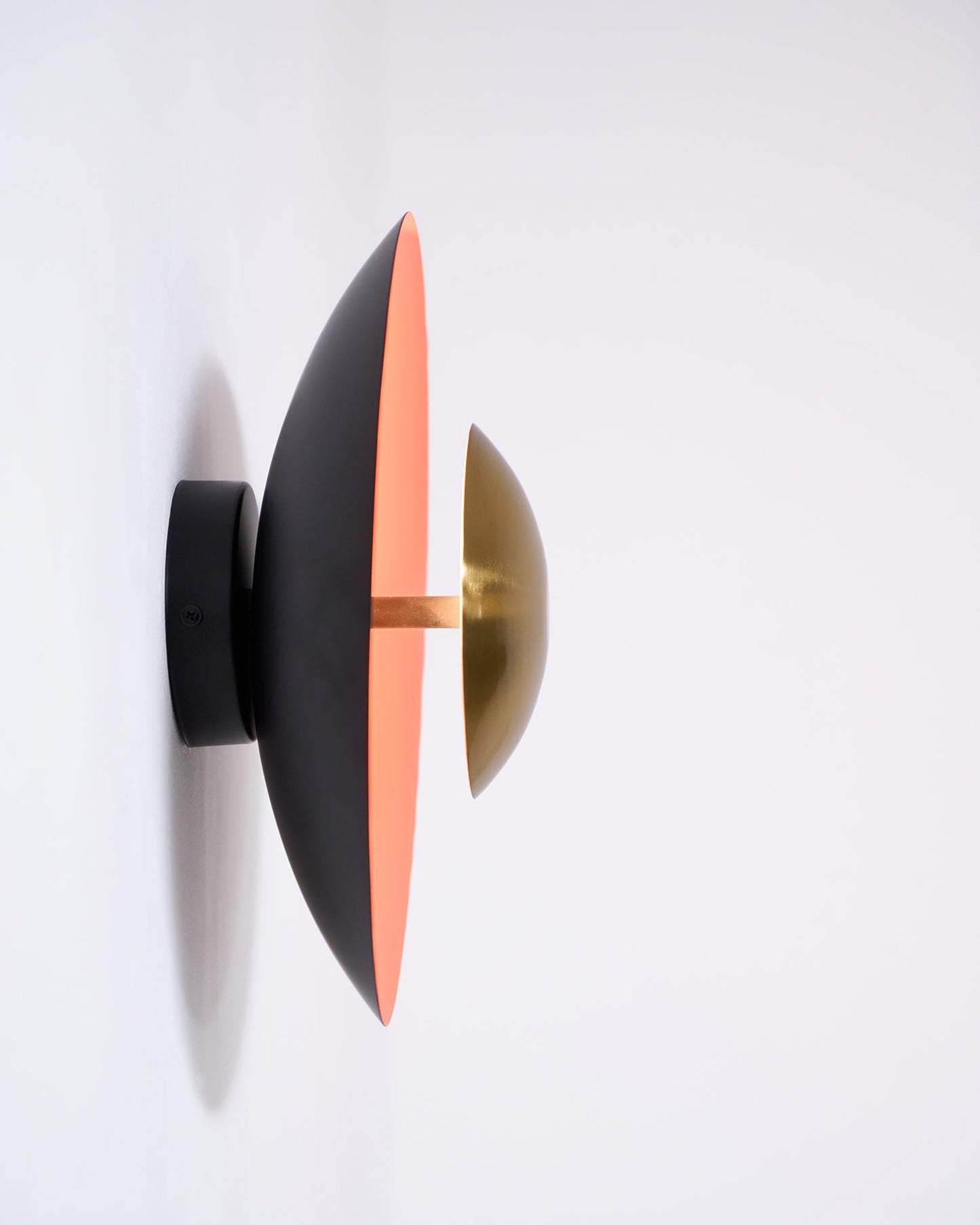 Simplicity Glow Plug-in Wall Light with Dimmable Brightness & Energy S