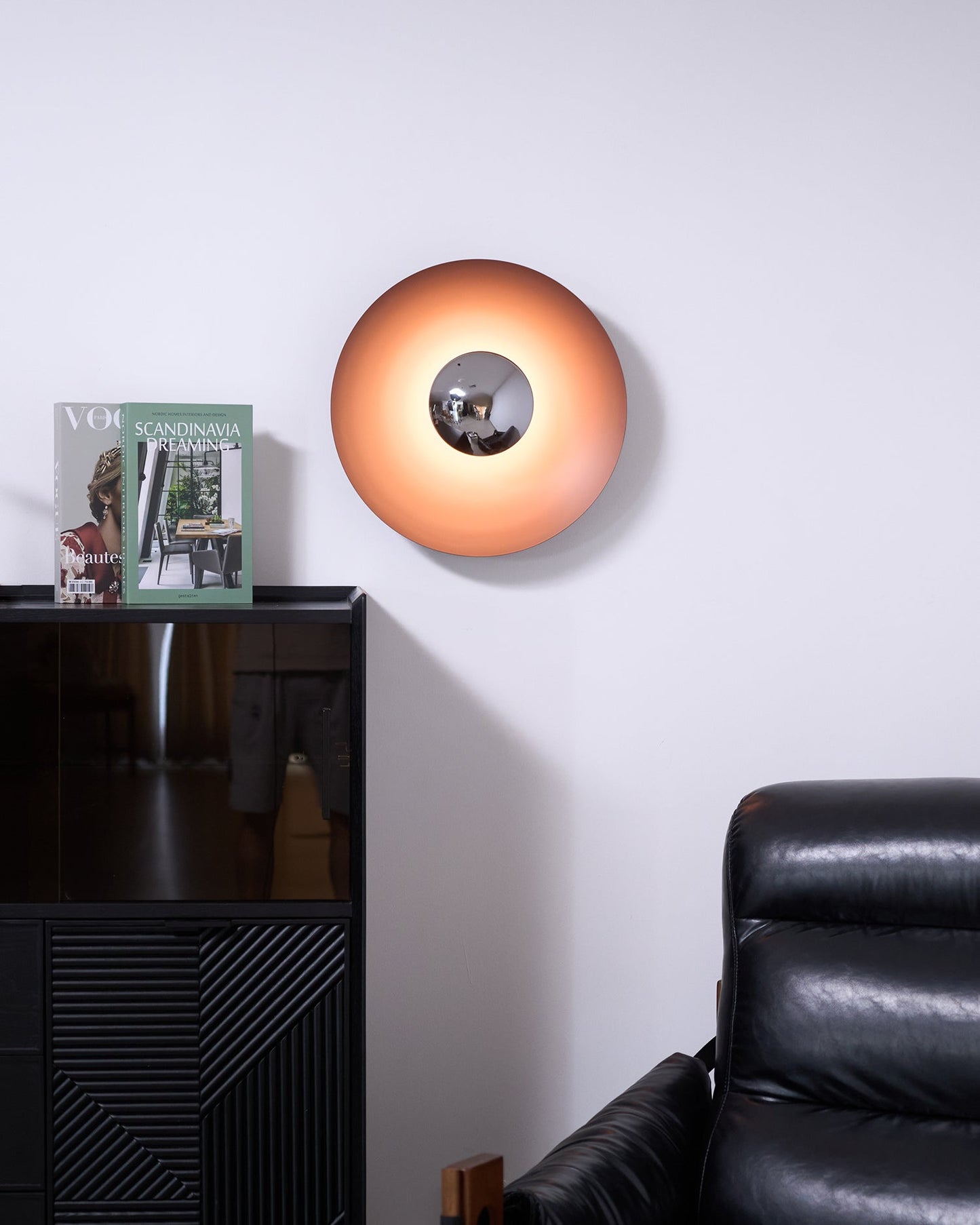 Simplicity Glow Wall Light - Adjustable Brightness & Energy Efficient