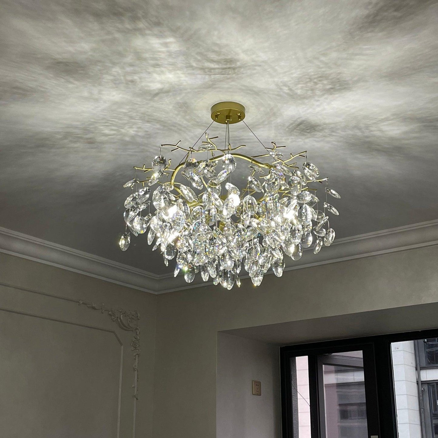Sofia Crystal Chandeliers - Elegant Lighting with Adjustable Brightnes