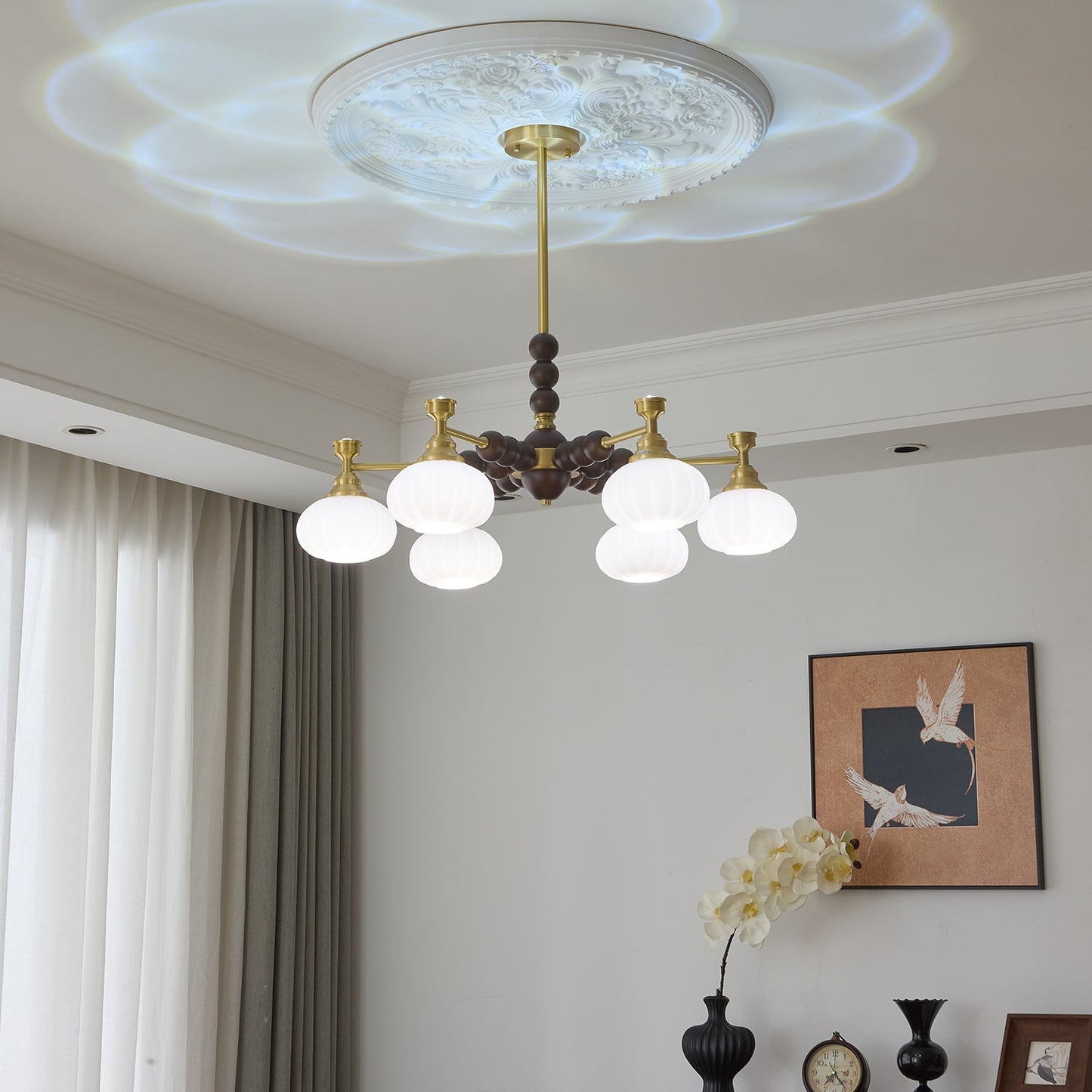 Solviento Modern Chandelier - LED Illumination & Adjustable Height