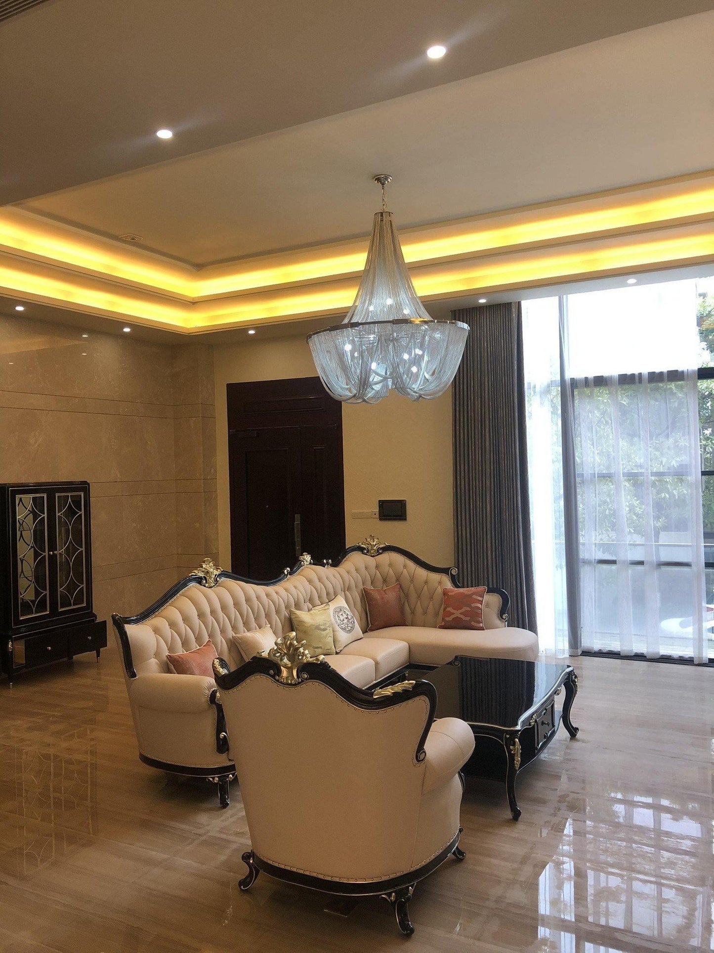 Tassel Aluminum Chain Chandelier - Adjustable Height, Modern Design