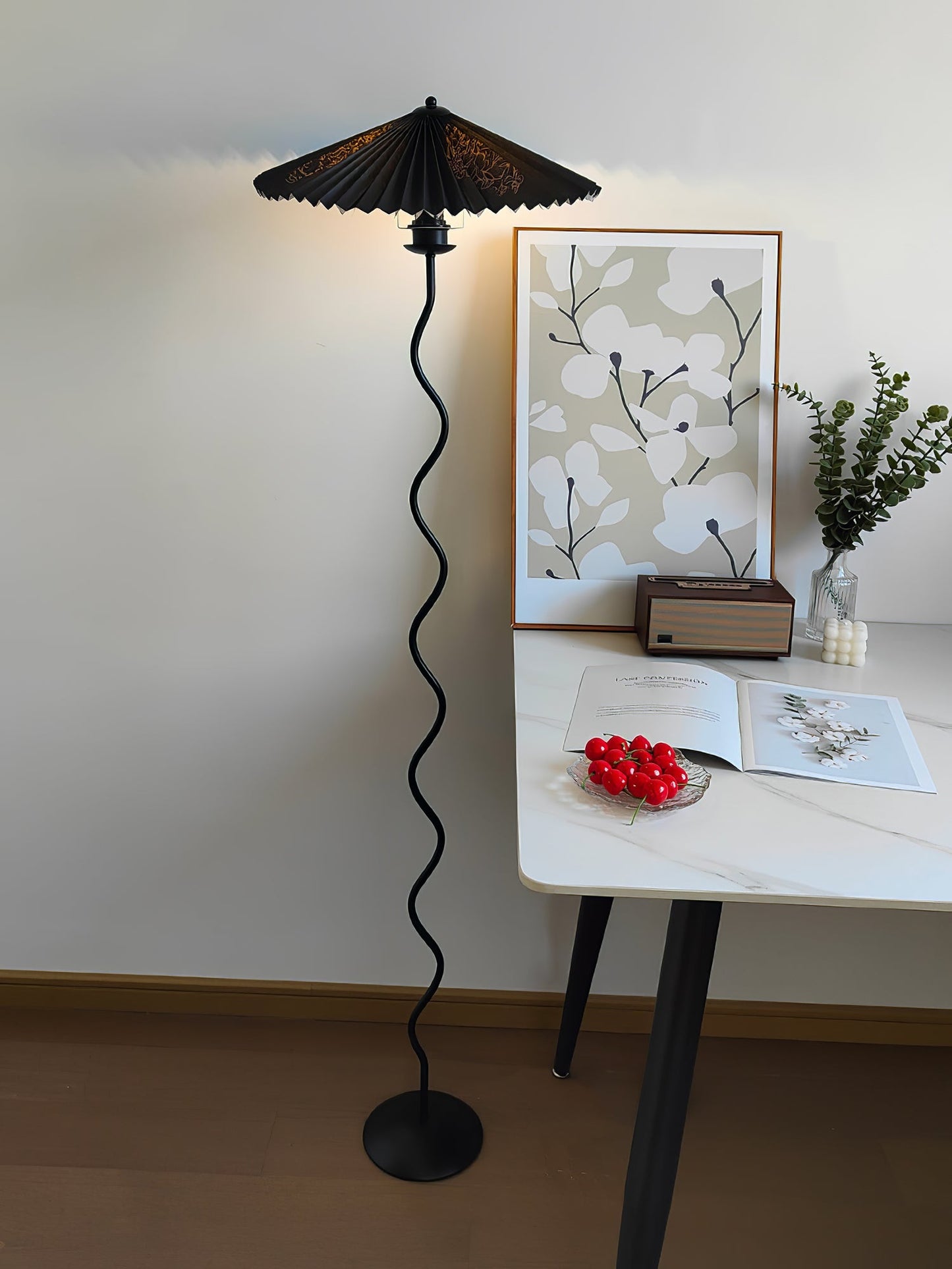 Modern Squiggle Floor Lamp with Adjustable Brightness and Energy-Effic