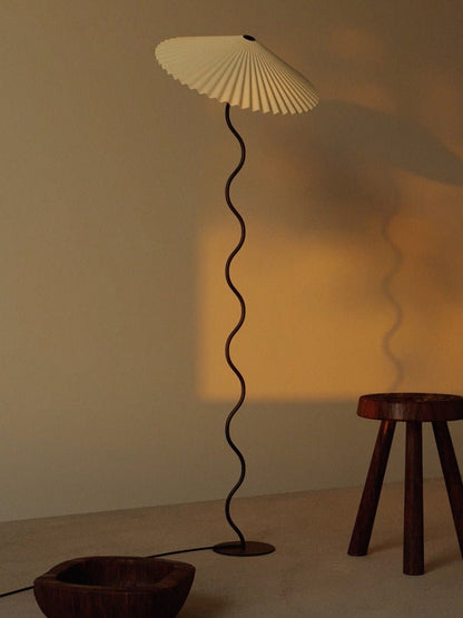 Modern Squiggle Floor Lamp with Adjustable Brightness and Energy-Effic