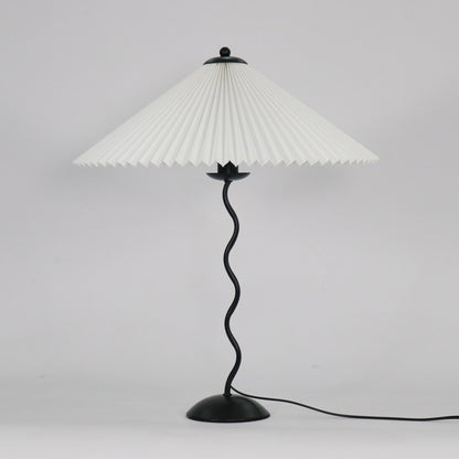 Modern Squiggle Table Lamp with Adjustable Brightness and USB Charging