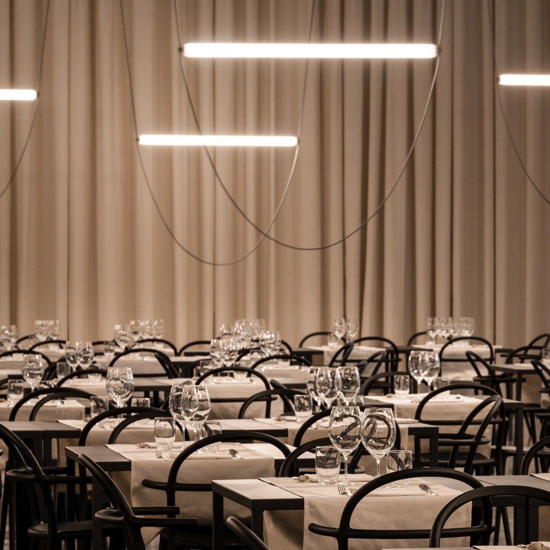 Tracer Belt Pendant Lamp - Adjustable Height, Energy-Efficient LED