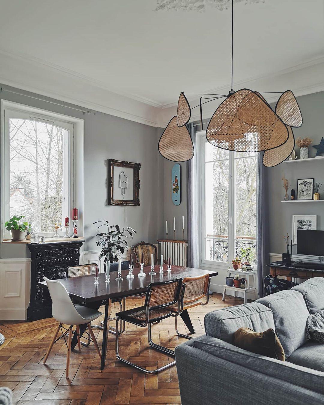 Screen Cannage Suspension - Adjustable Height, Durable Design