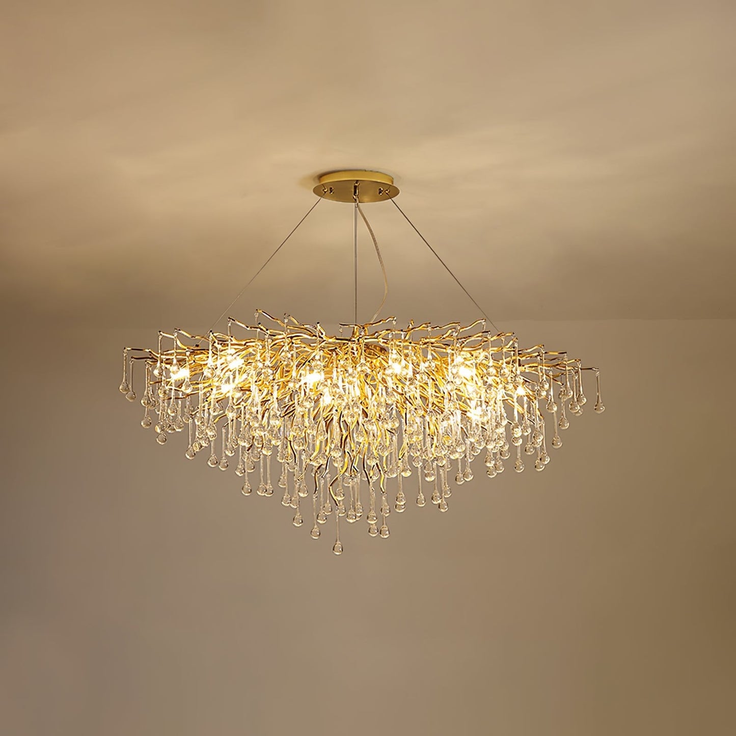 Elegant Teardrop Crystal Chandelier - Adjustable Height & Dimmable Lig