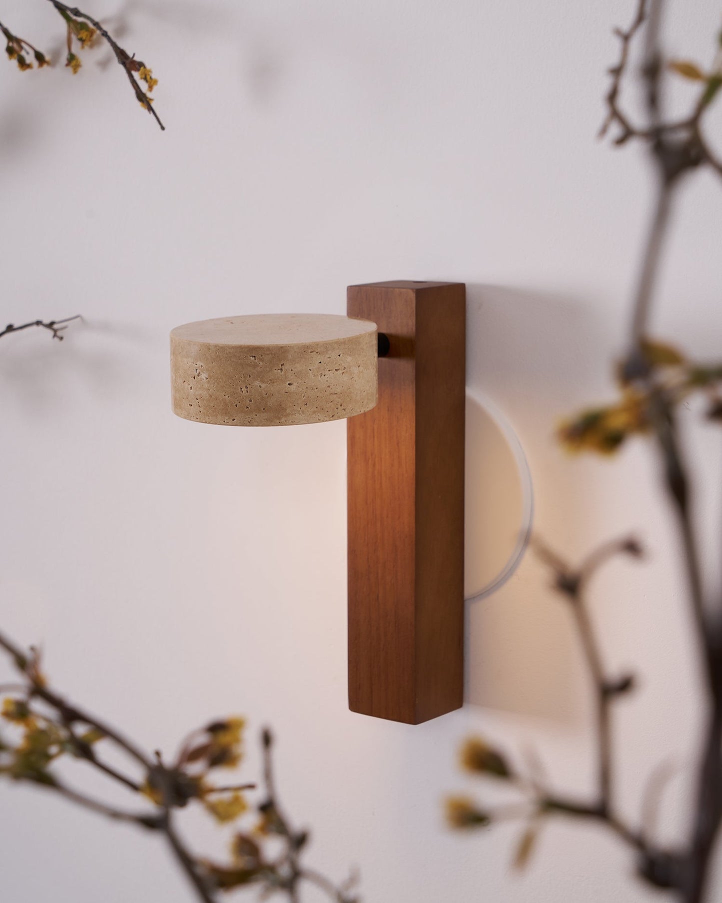 Grove Beam Wall Lamp - Adjustable LED Lighting with Modern Design