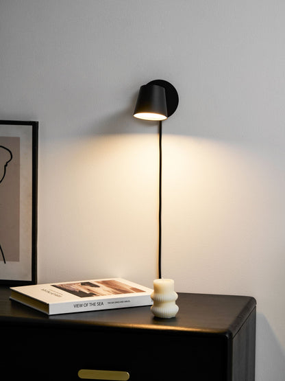 Adjustable Tip Plug-In Wall Lamp with Dimmable LED and Modern Design