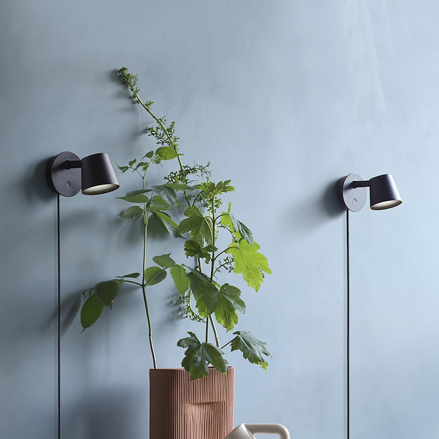 Adjustable Tip Plug-In Wall Lamp with Dimmable LED and Modern Design