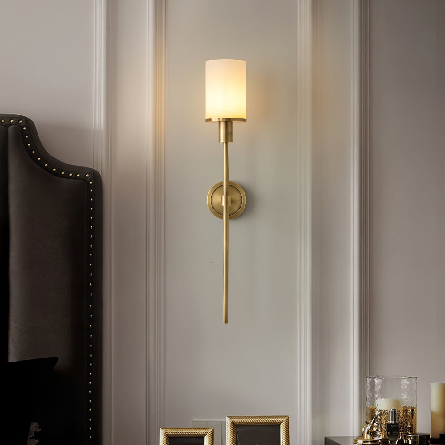 Tracie Classic Alabaster Wall Sconce - Elegant Design, Soft Glow Light