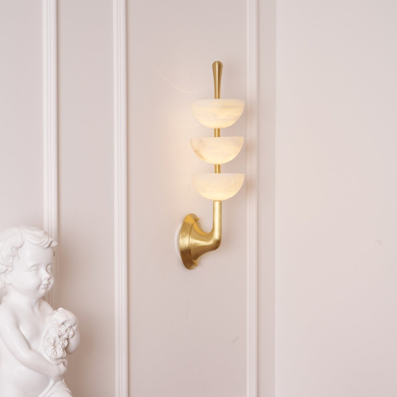 Triple Alabaster Wall Sconce - Elegant Lighting with Adjustable Bright