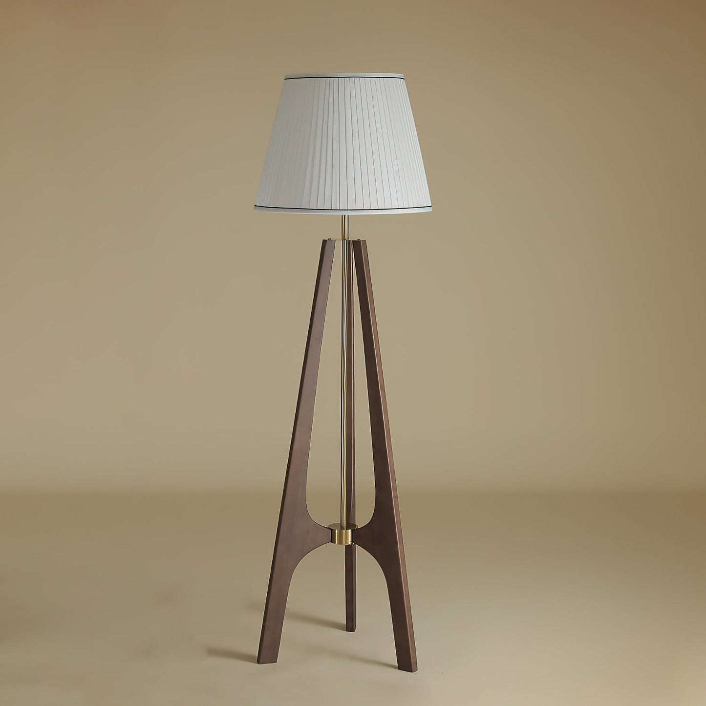 Trivelle Tripod Floor Lamp - Adjustable Height, Soft Warm Light