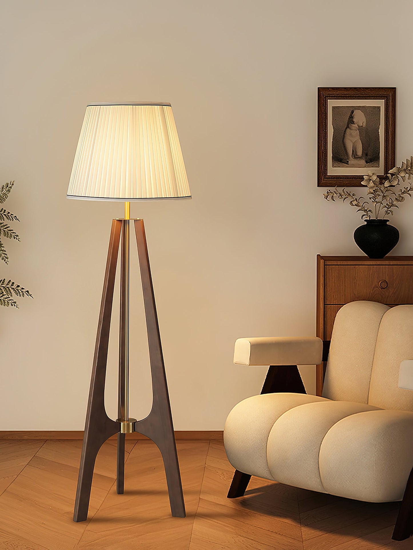 Trivelle Tripod Floor Lamp - Adjustable Height, Soft Warm Light