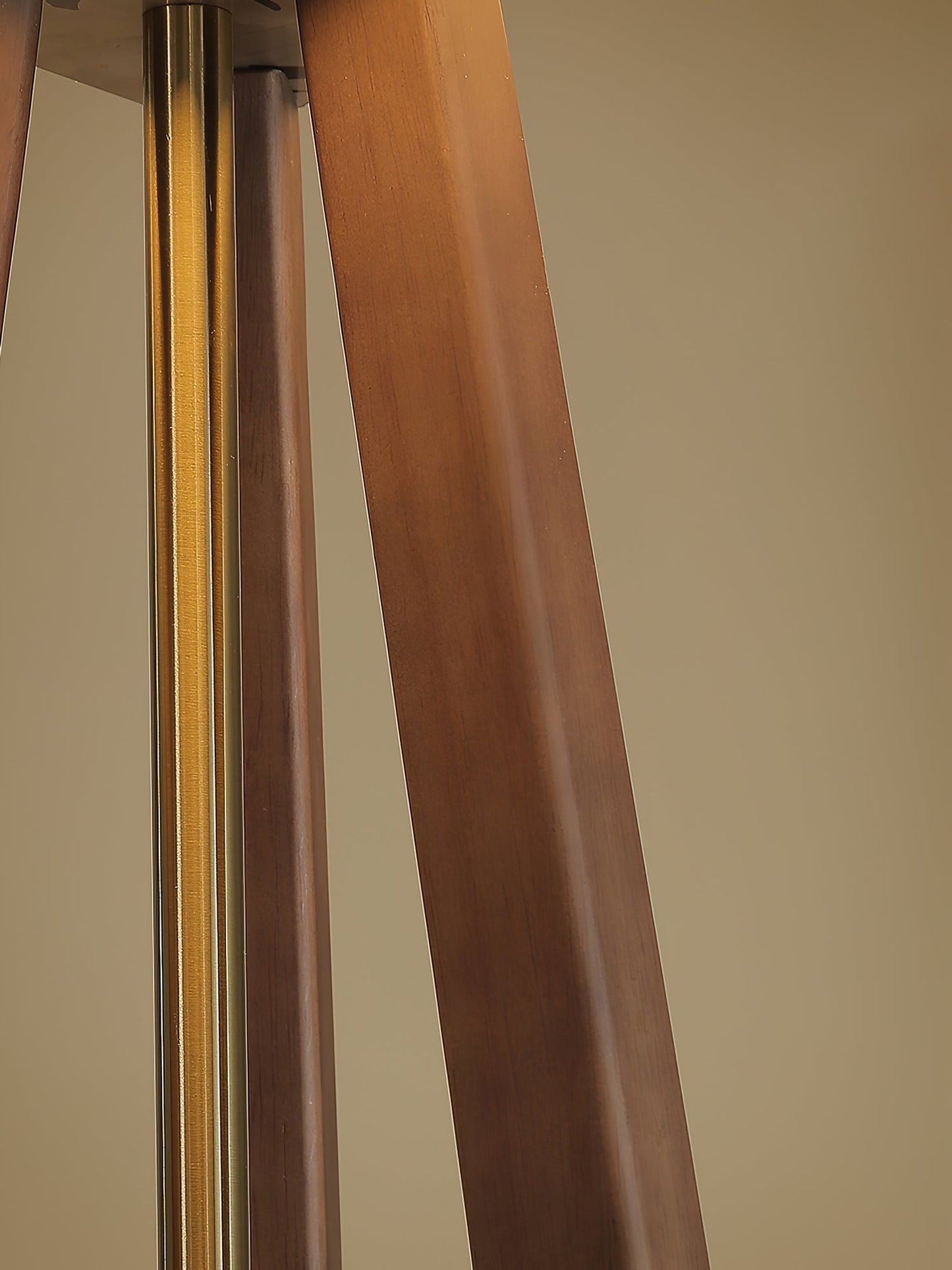 Trivelle Tripod Floor Lamp - Adjustable Height, Soft Warm Light