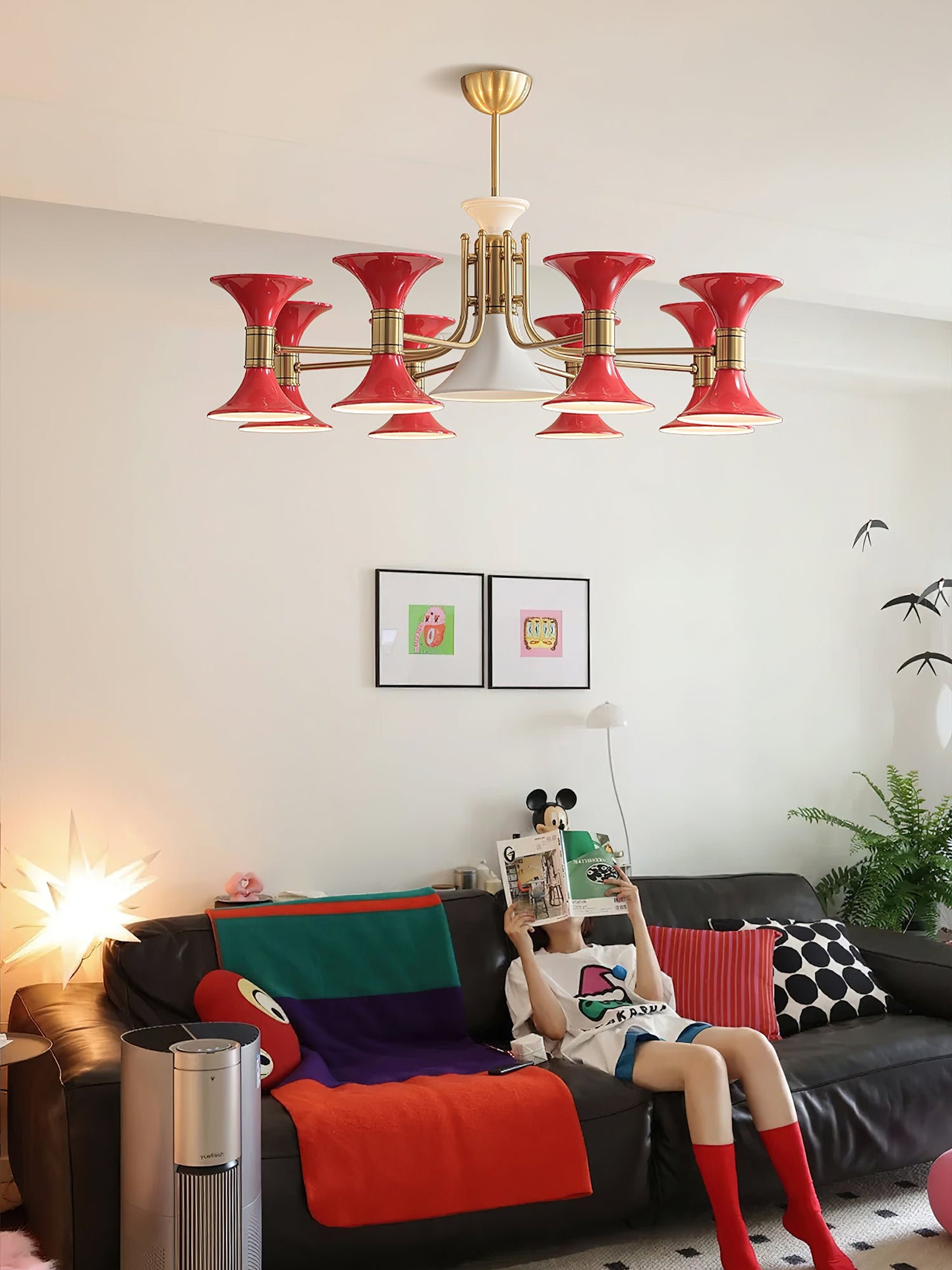 Tromina Modern Chandelier - Elegant Design with Adjustable Brightness